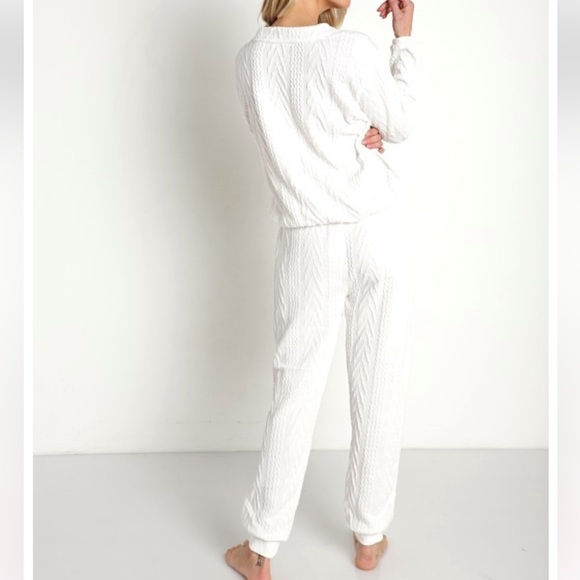 Splendid Ellie Cable Knit Set Ivory - Picture 2 of 14